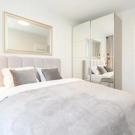 Διαμέρισμα Glow Apartments, Letnica - Bursztynowa Zatoka&przystan Letnica *
