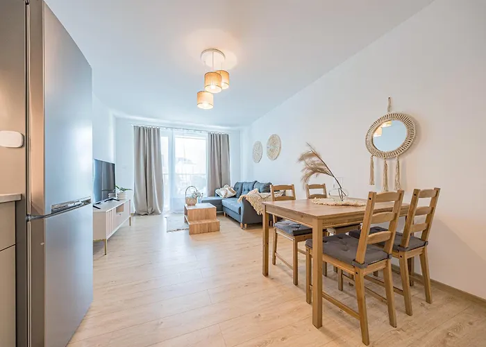 شقة Glow Apartments, Letnica - Bursztynowa Zatoka&przystan Letnica غدانسك