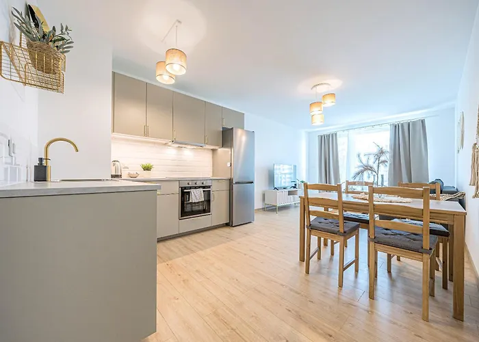 شقة Glow Apartments, Letnica - Bursztynowa Zatoka&przystan Letnica *