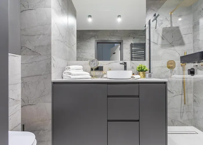 شقة Glow Apartments, Letnica - Bursztynowa Zatoka&przystan Letnica غدانسك