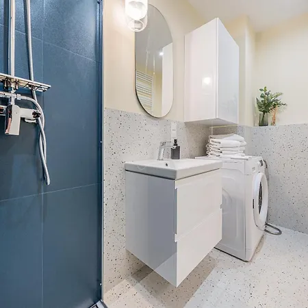 Glow Apartments, Letnica - Bursztynowa Zatoka&przystan Letnica グダニスク