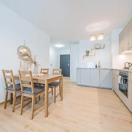 アパート Glow Apartments, Letnica - Bursztynowa Zatoka&przystan Letnica