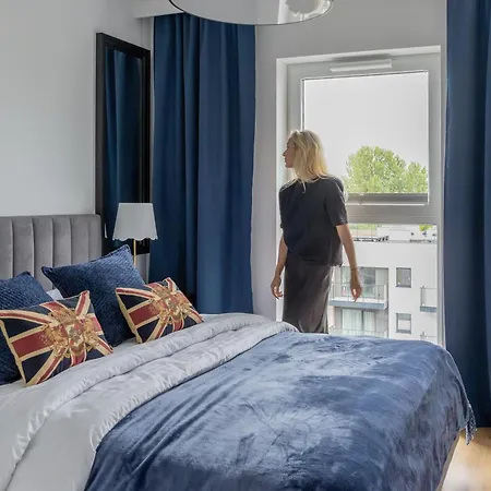 Glow Apartments, Letnica - Bursztynowa Zatoka&przystan Letnica アパート