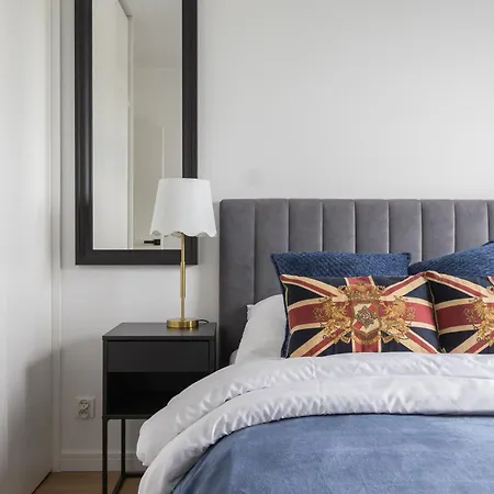 アパート Glow Apartments, Letnica - Bursztynowa Zatoka&przystan Letnica グダニスク