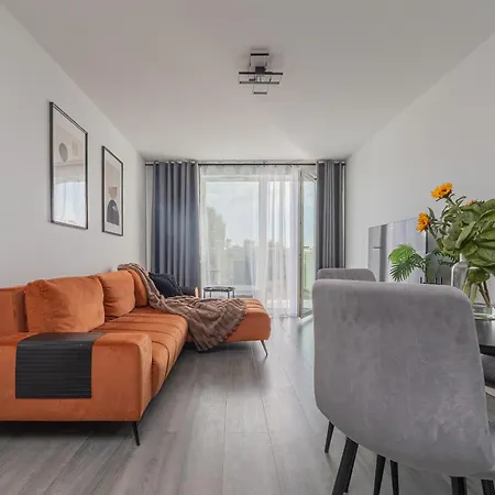 Glow Apartments, Letnica - Bursztynowa Zatoka&przystan Letnica アパート